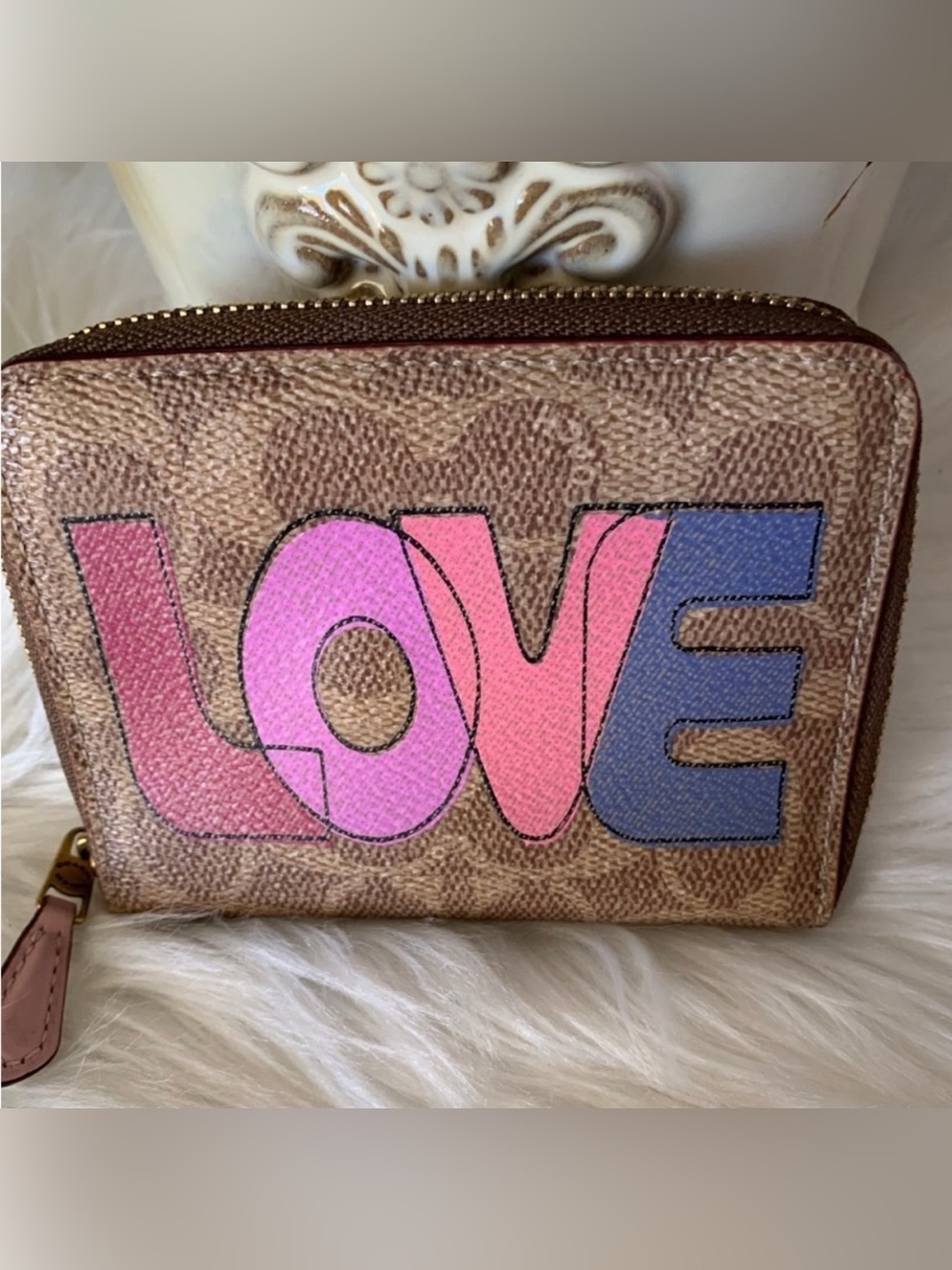 RARE Coach Small Zip Wallet in Signature
Canvas With Love Print